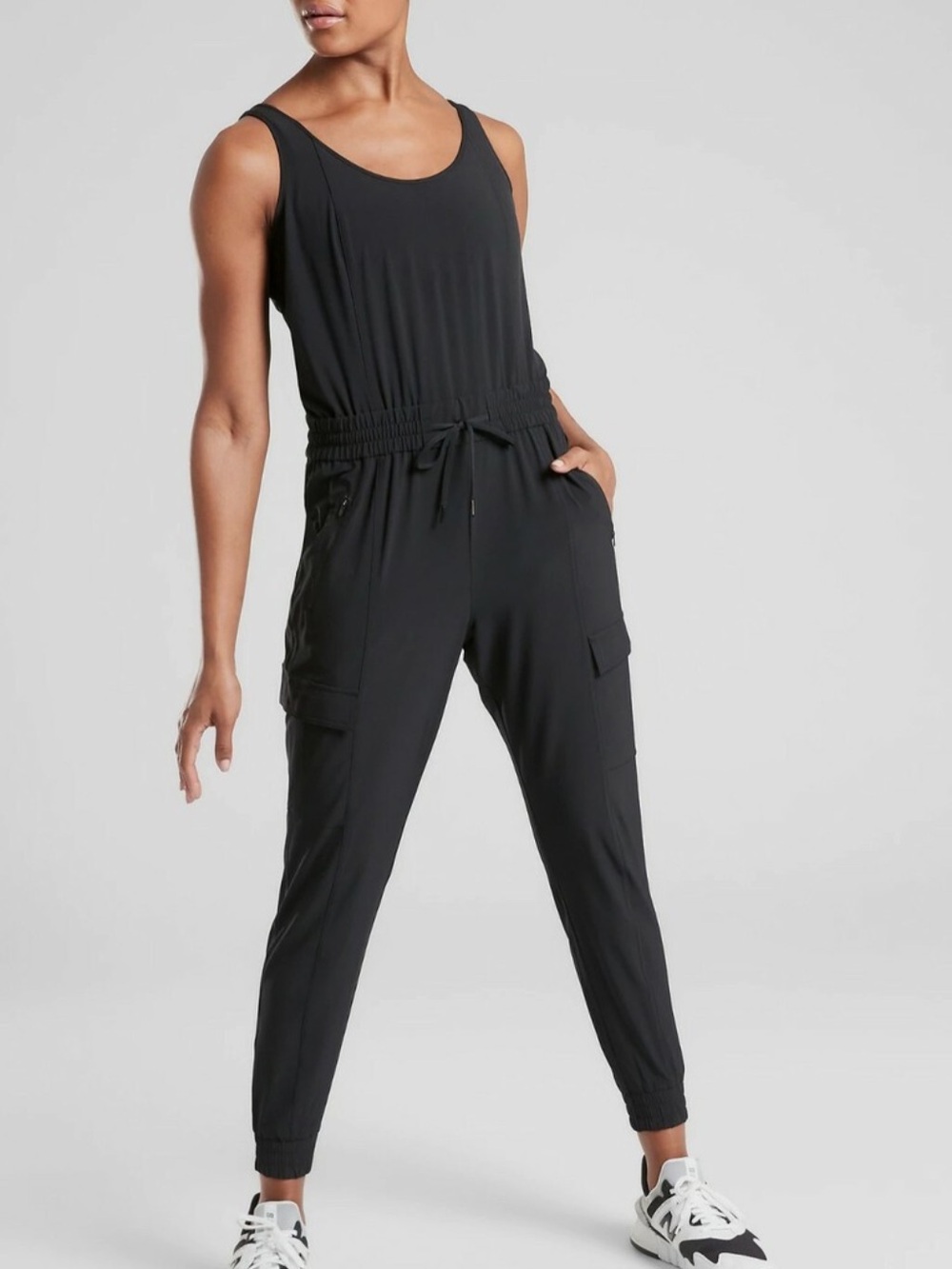 Athleta Unbound Black Sleeveless Elastic-Waist Jumpsuit romper women’s XS sporty